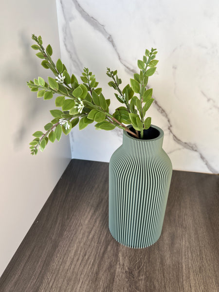 VASE Minimalist modern